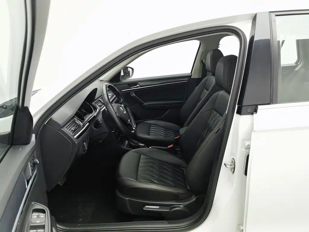 Volkswagen C-Trek — миниатюра 10