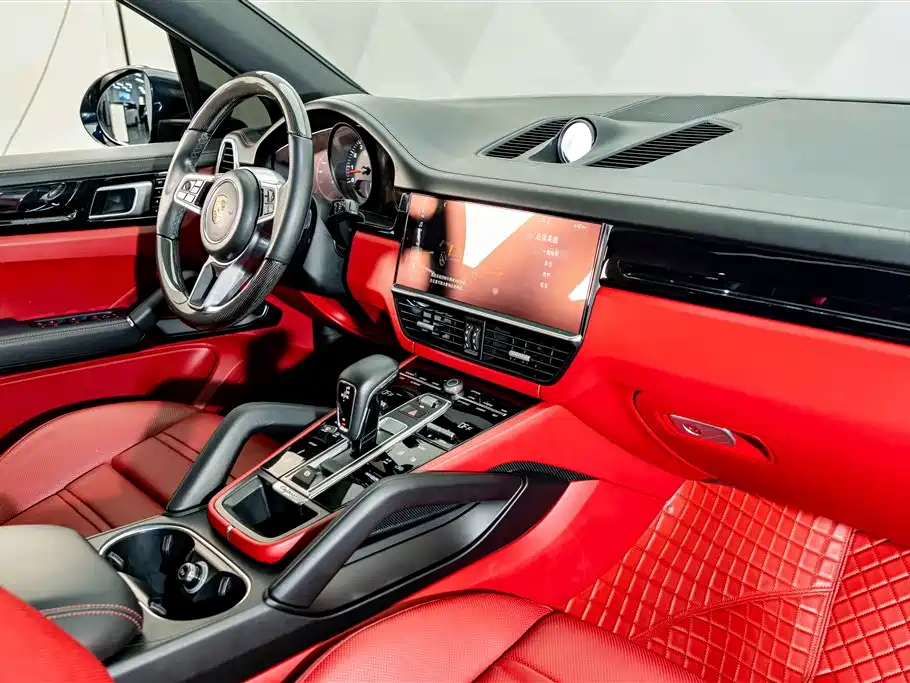 Porsche Cayenne — миниатюра 17