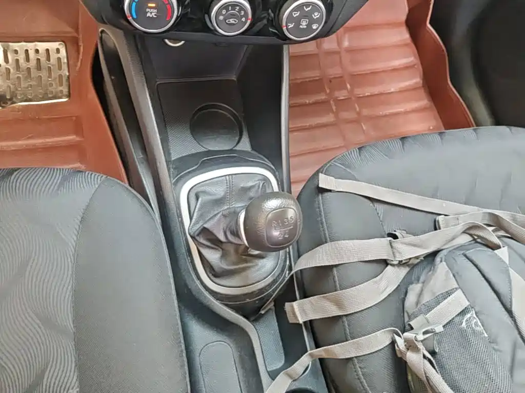 Kia K2 — миниатюра 14