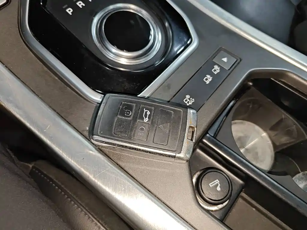 Land Rover Evoque — миниатюра 9