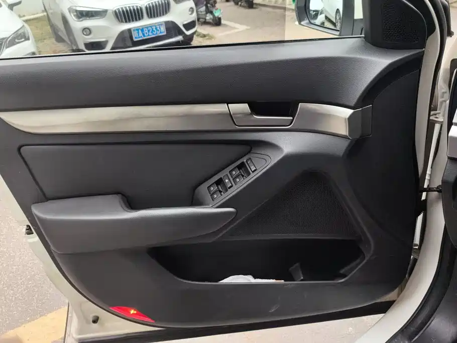 BAIC Senova X65 — миниатюра 7