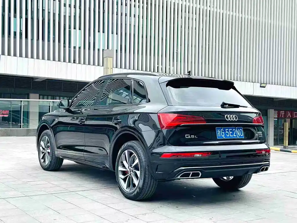 Audi Q5L 2024 40 TFSI Luxury
