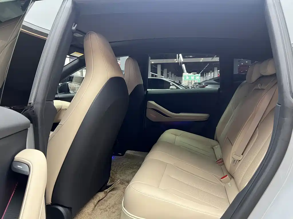 NIO ET5T — миниатюра 14