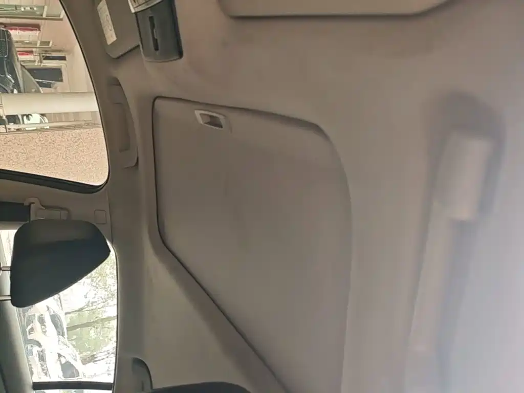 Nissan Sylphy — миниатюра 18