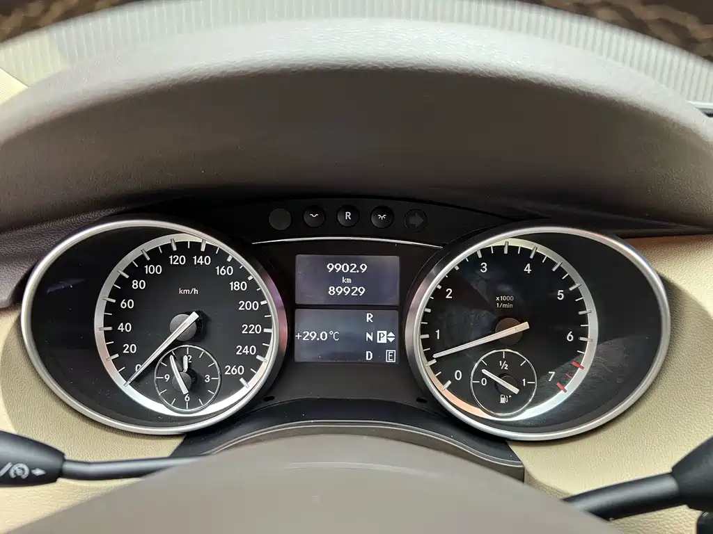 Mercedes-Benz R-Class — миниатюра 5