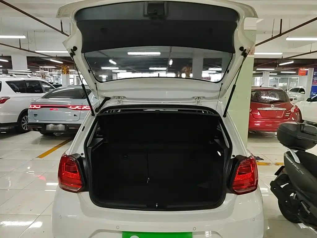 Volkswagen Polo — миниатюра 19