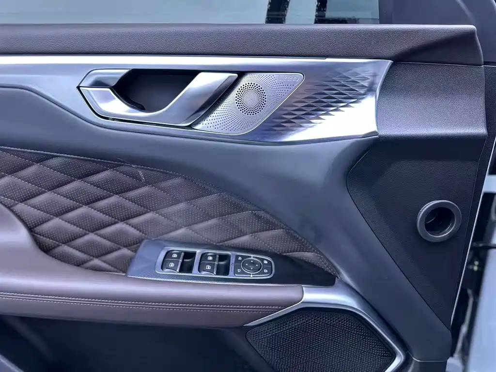 WEI PAI WEI BRAND MOCHA