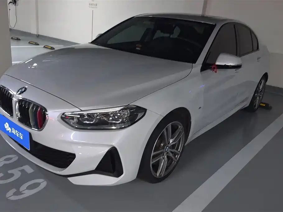 BMW 1 Series 2019