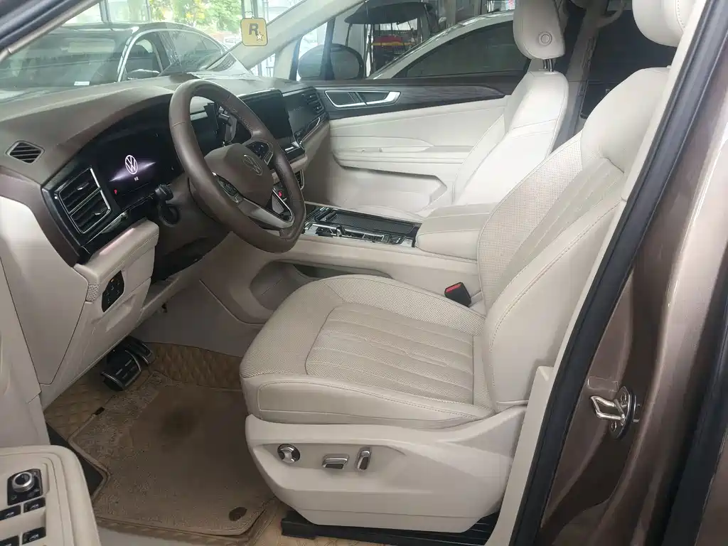 Volkswagen Viloran — миниатюра 5