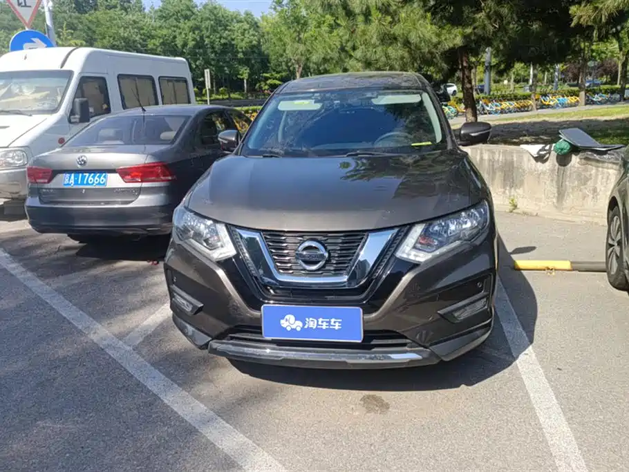 NISSAN QIJUN