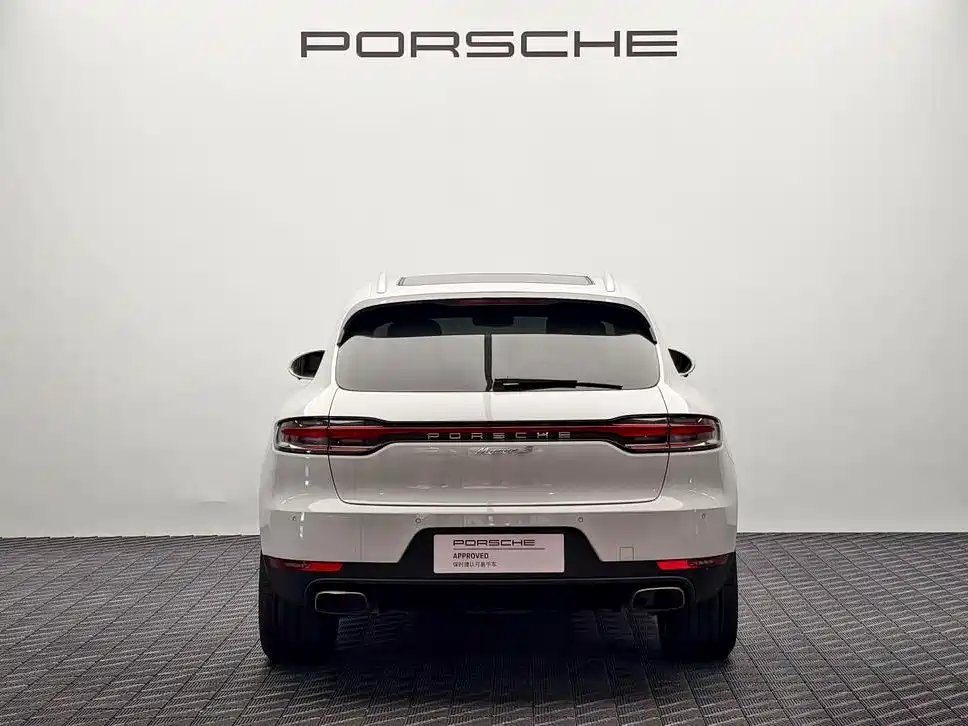 Porsche Macan — миниатюра 5