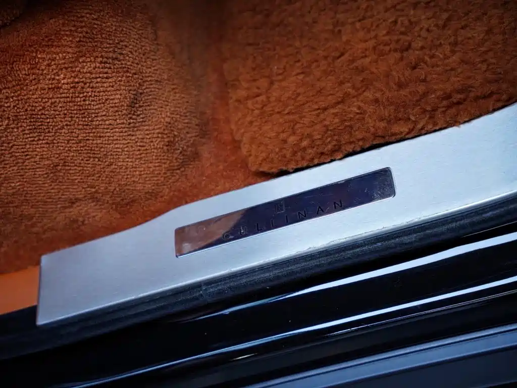 Rolls-Royce Cullinan — миниатюра 54