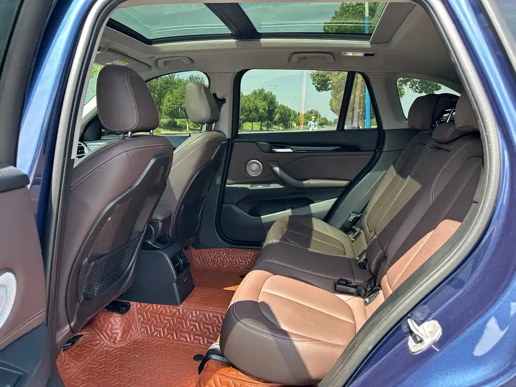 BMW X1 — миниатюра 13