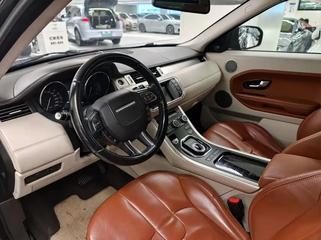 Land Rover Evoque (Import) — миниатюра 8