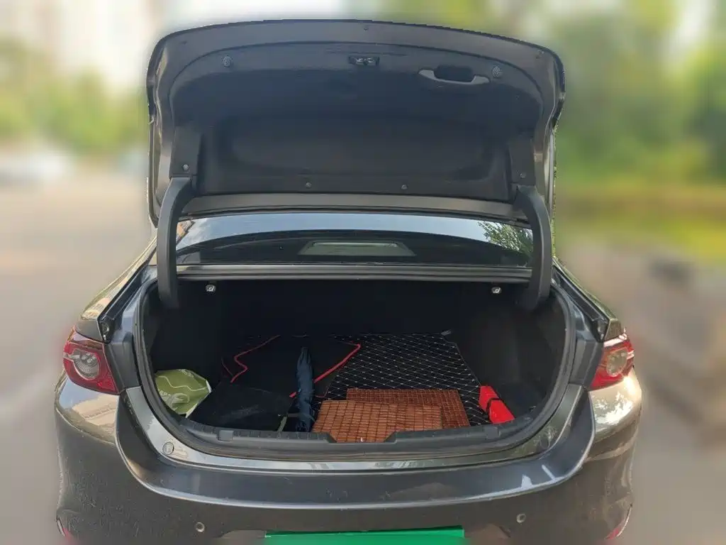 Mazda 3 Axela — миниатюра 20