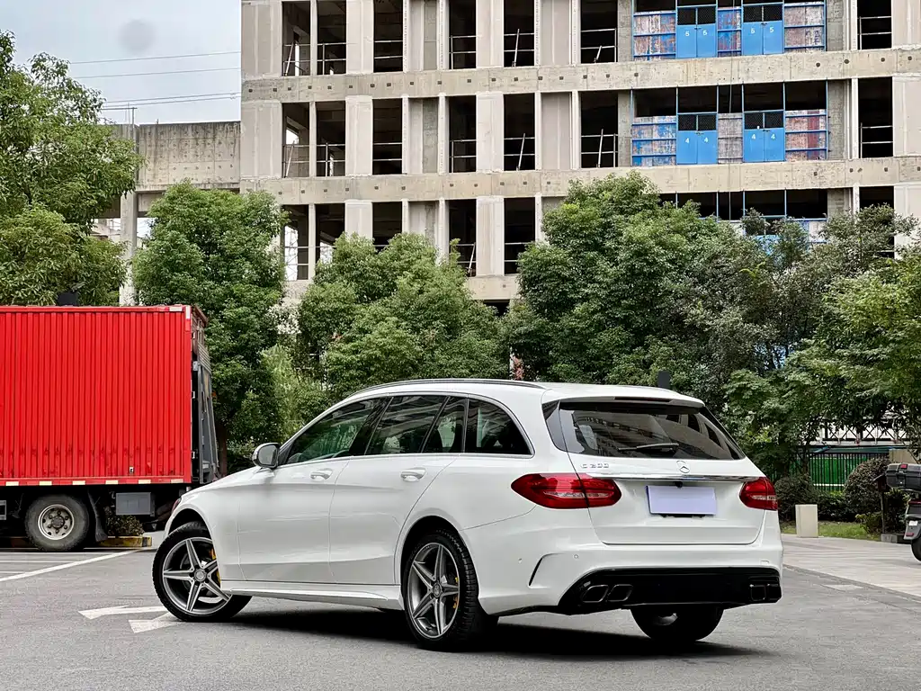 Mercedes-Benz C-Class (Import) — миниатюра 24