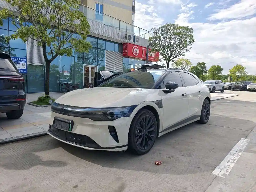 Zeekr Крайний Криптон 007 GT