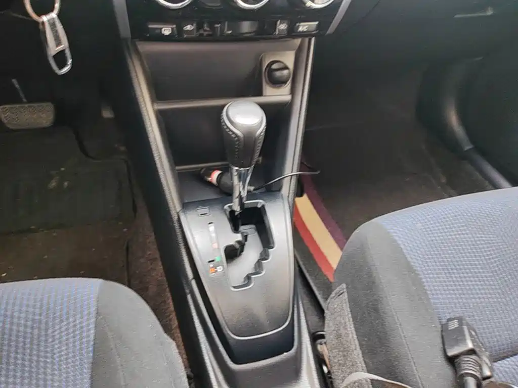 Toyota Yaris L — миниатюра 14