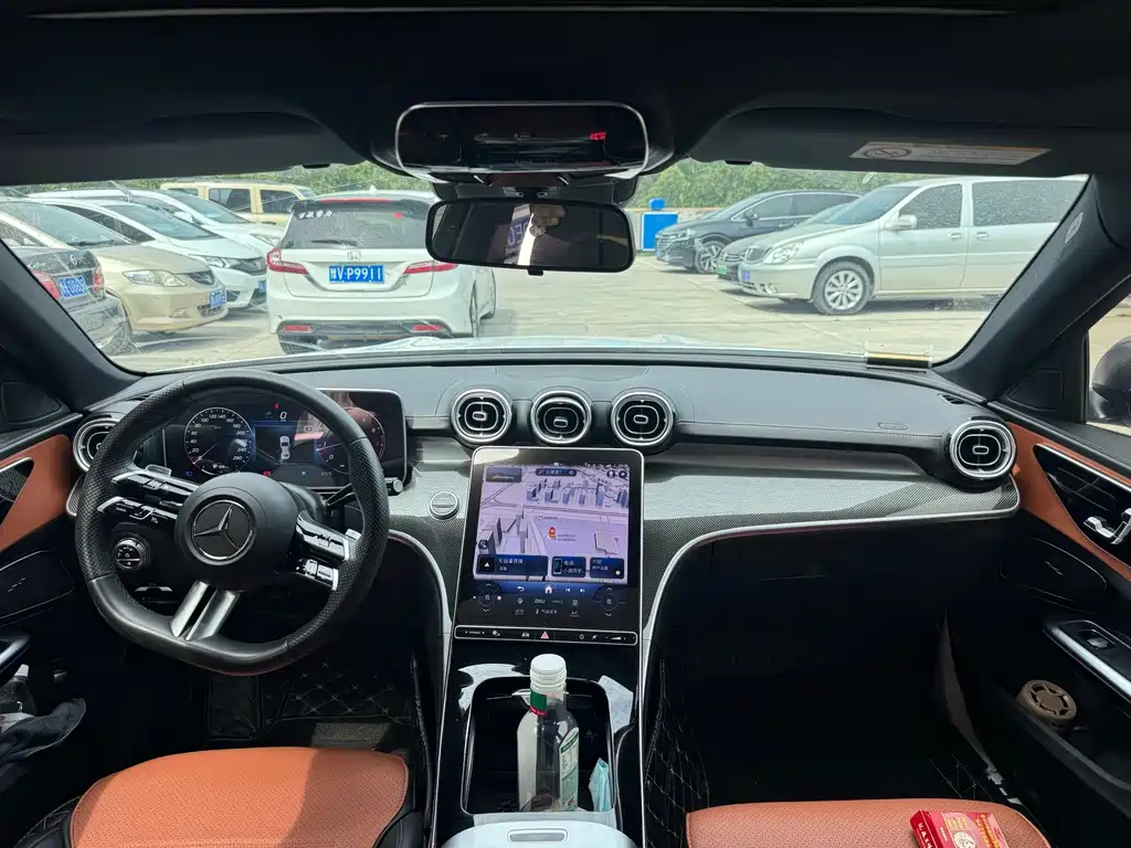 Mercedes-Benz C-Class — миниатюра 8