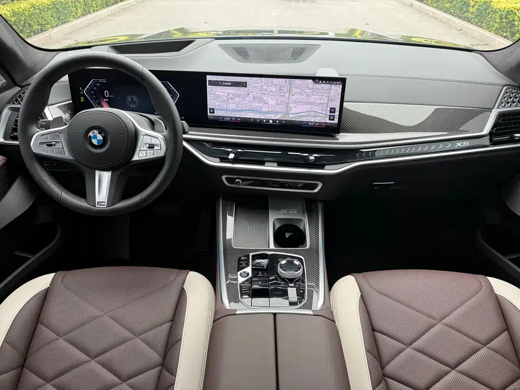 BMW X5 2023 xDrive 40Li Premium M Sport