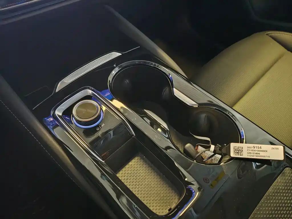 Buick Envision S — миниатюра 11