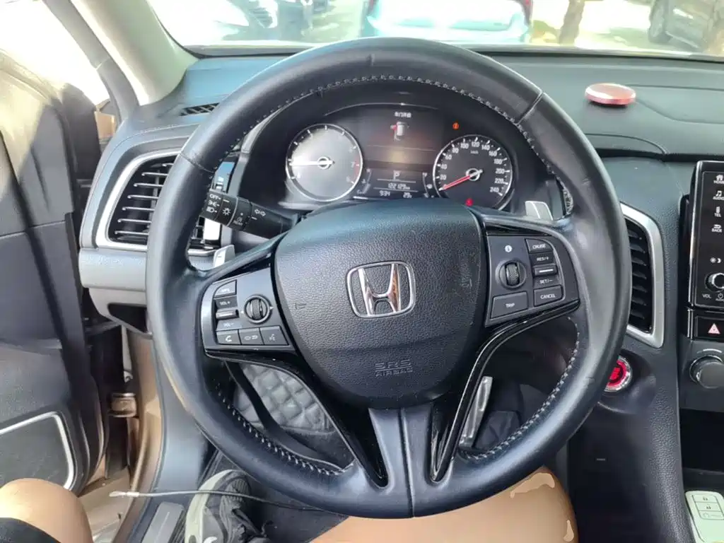 Honda Avancier — миниатюра 11