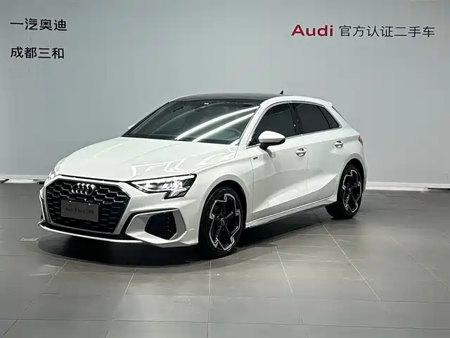 AUDI A3 2023
