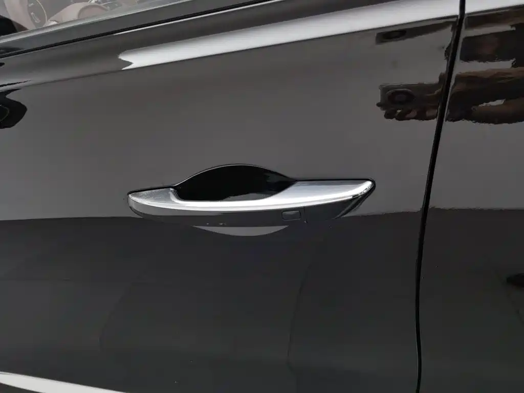 Hyundai Mistra — миниатюра 18