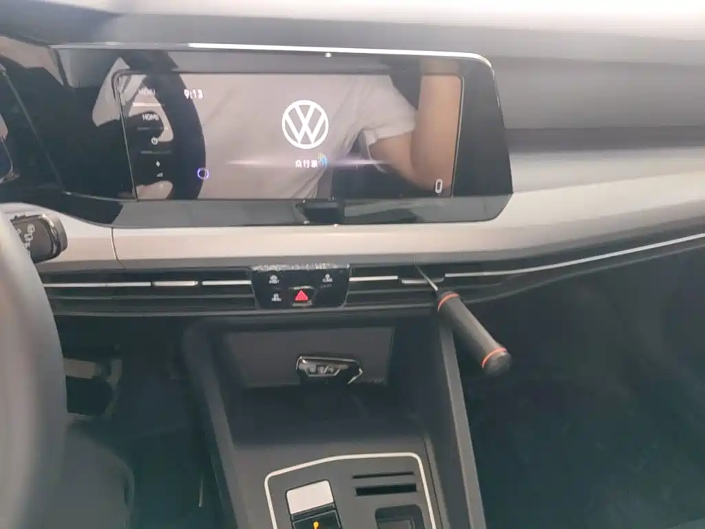 Volkswagen Golf — миниатюра 13