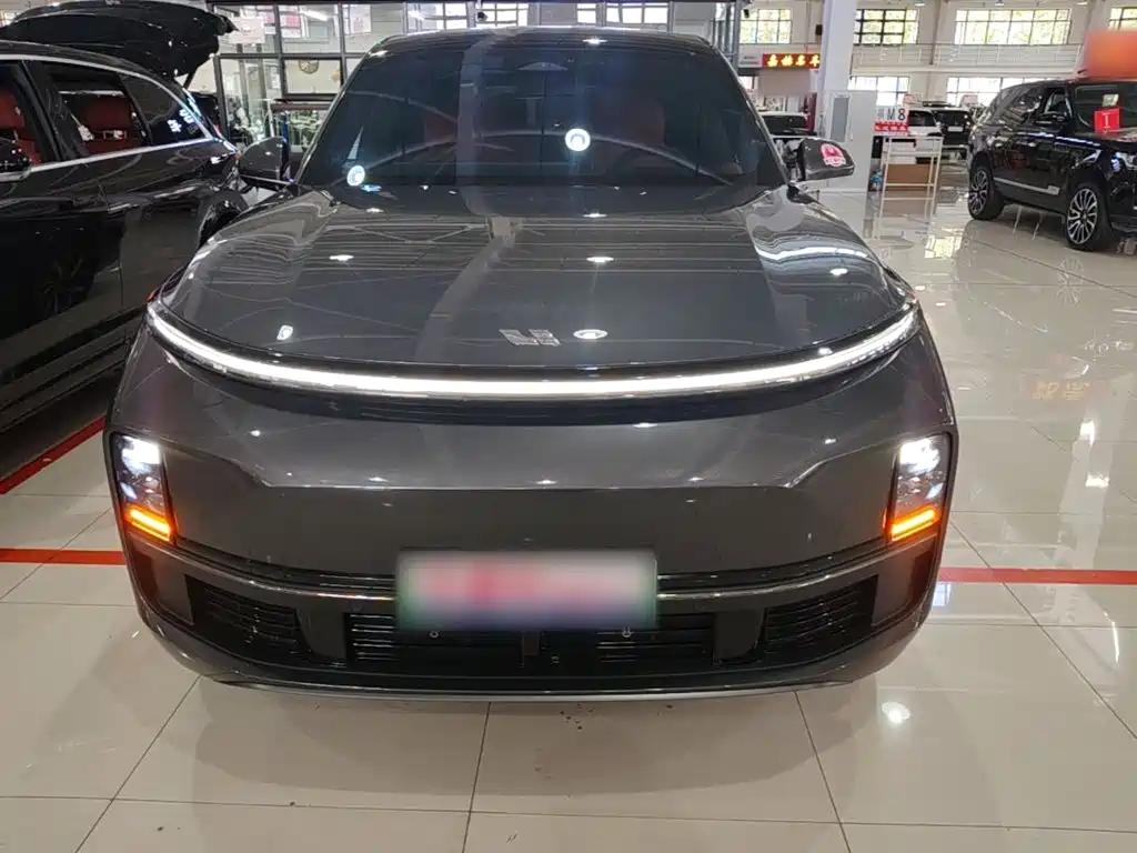 Li Auto Li L8 — миниатюра 3