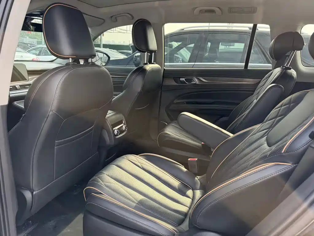Ford Equator — миниатюра 17