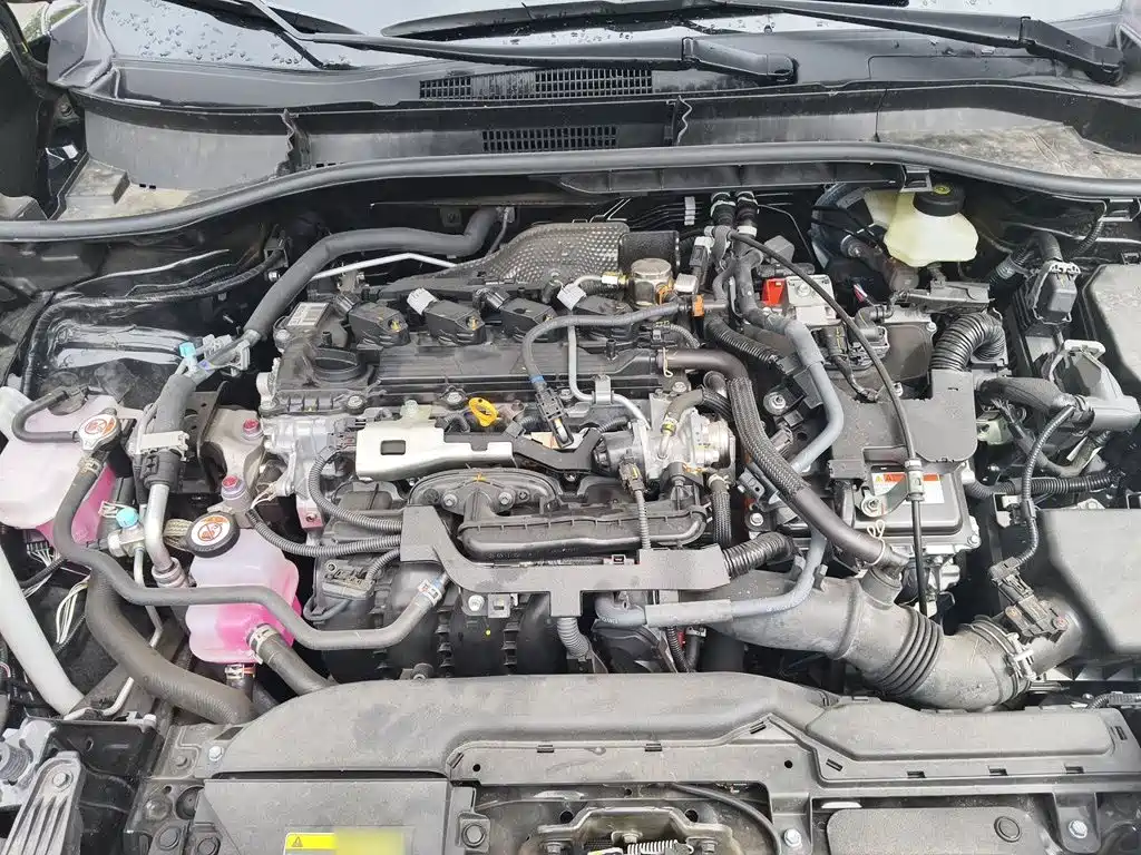 Toyota Corolla Cross — миниатюра 16