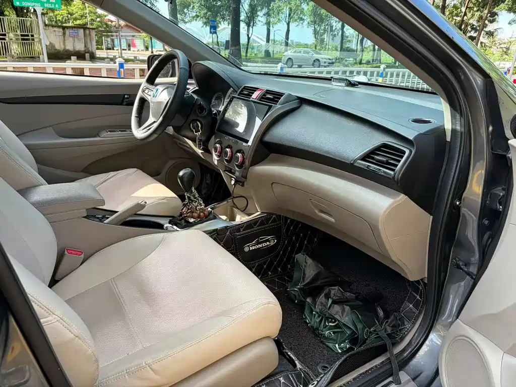 Honda City Classic — миниатюра 7
