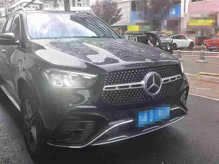 Mercedes-Benz GLE (Import) — миниатюра 2