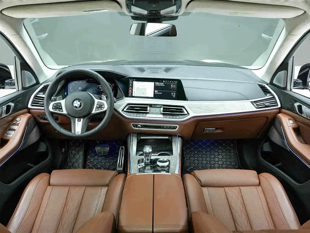BMW X7 — миниатюра 6