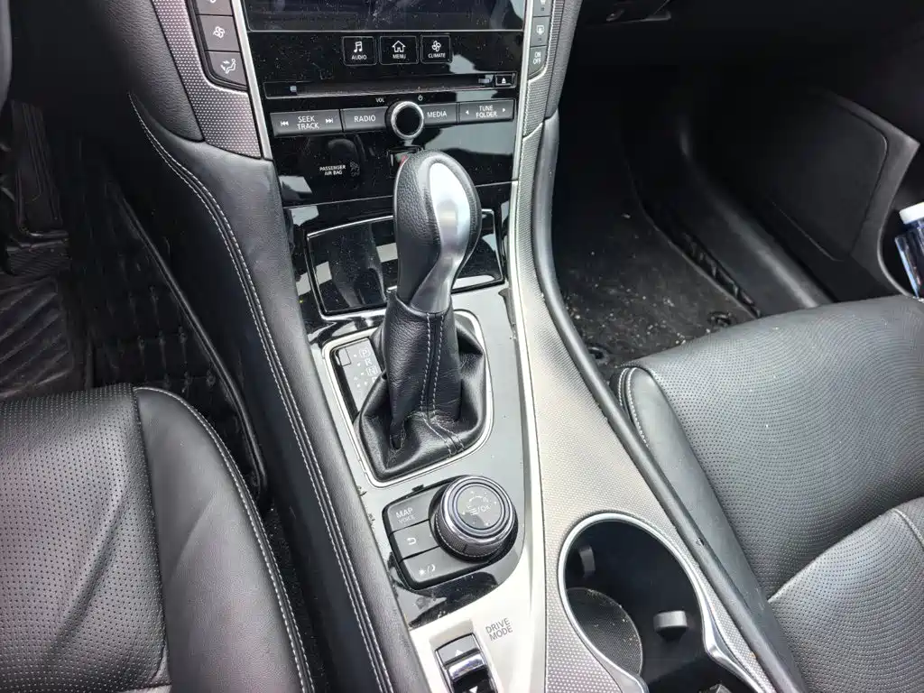 Infiniti Q50L — миниатюра 13