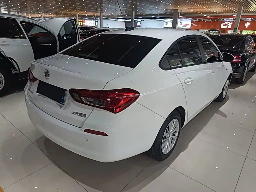 Buick Excelle — миниатюра 7