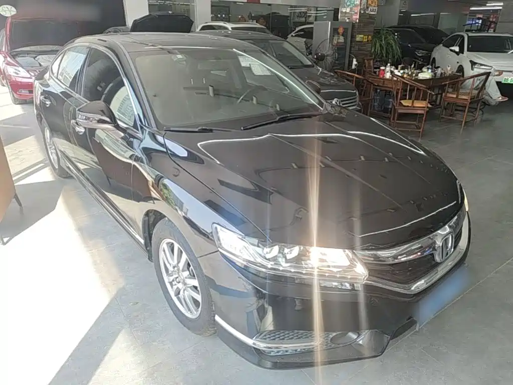 Honda Spirior — миниатюра 4