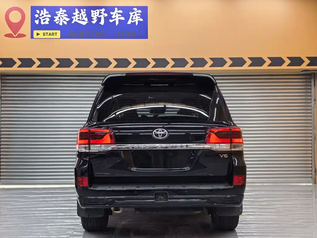 Toyota Land Cruiser — миниатюра 5