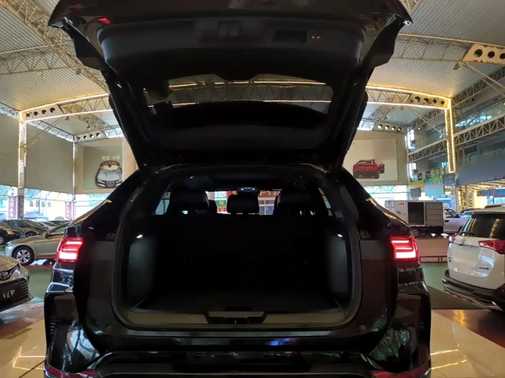 BYD PLUS New Energy — миниатюра 19