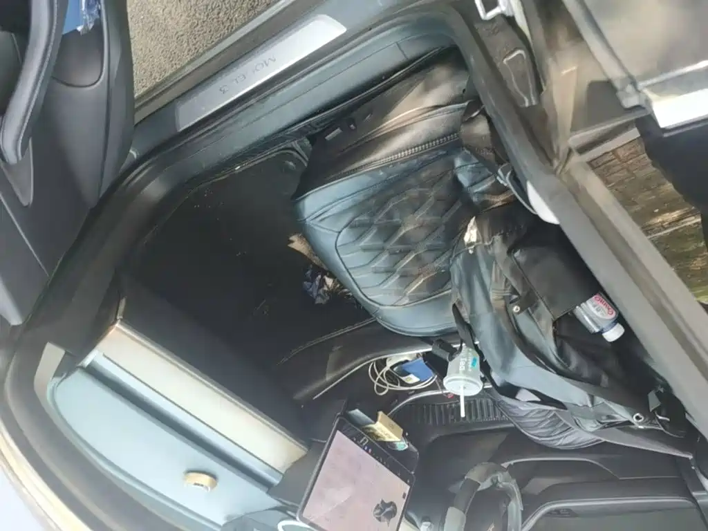 Tesla Model 3 — миниатюра 9