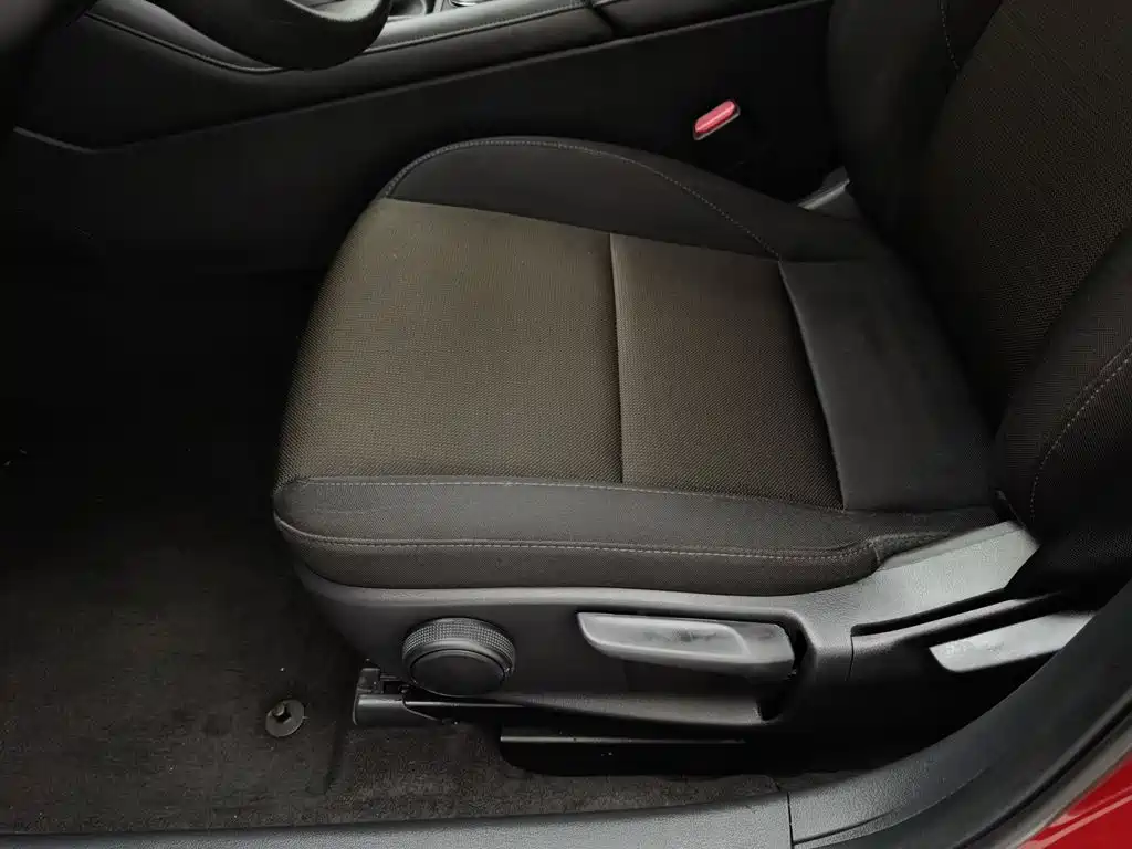 Mazda 3 Axela — миниатюра 20