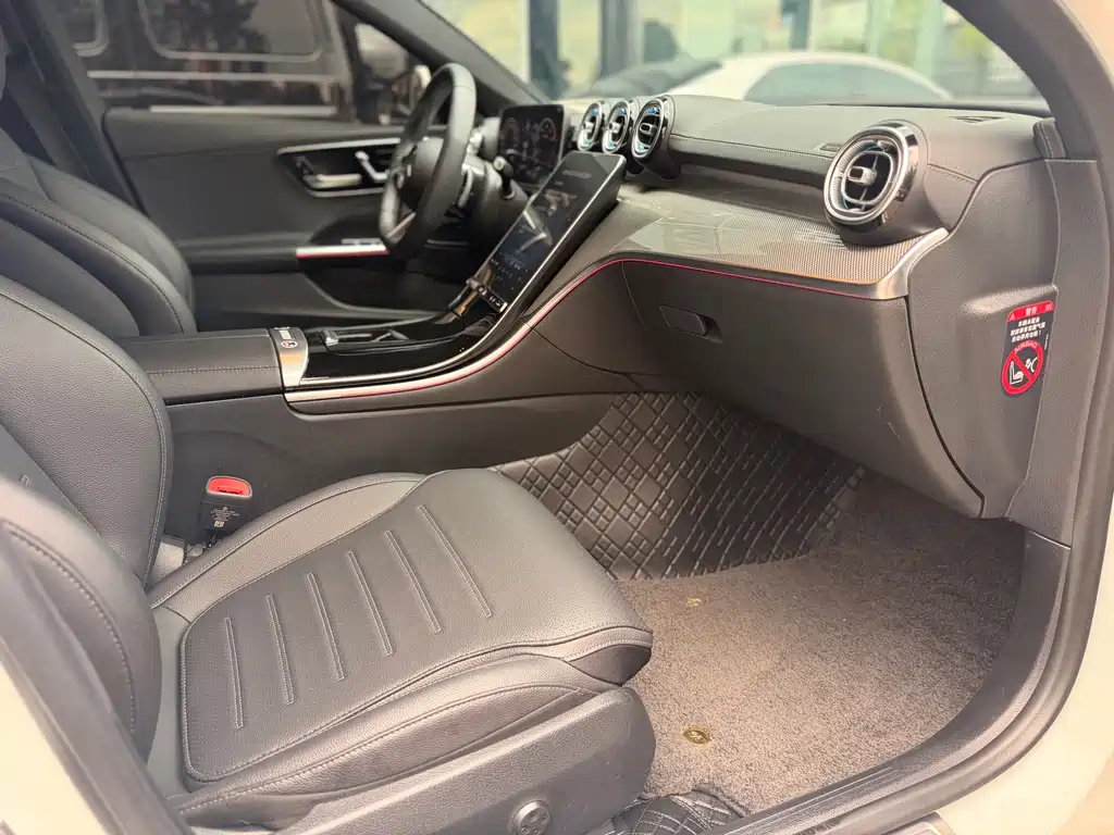 Mercedes-Benz C-Class — миниатюра 22