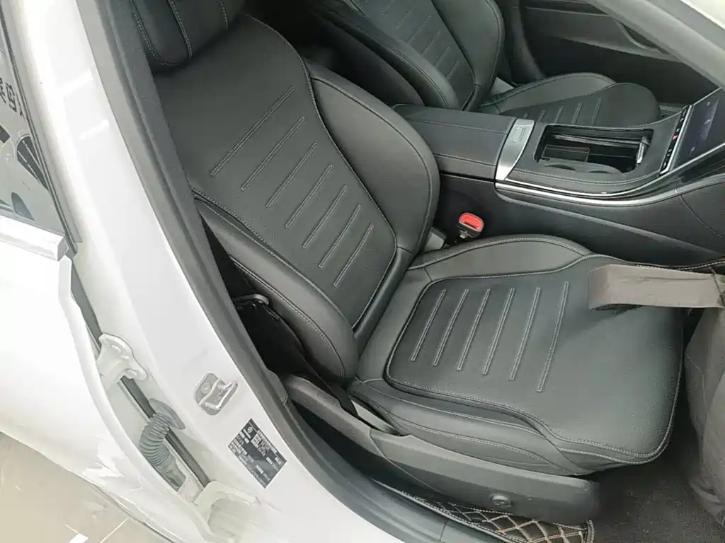 Mercedes-Benz C-Class — миниатюра 25