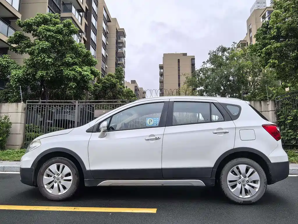Suzuki S-Cross — миниатюра 8