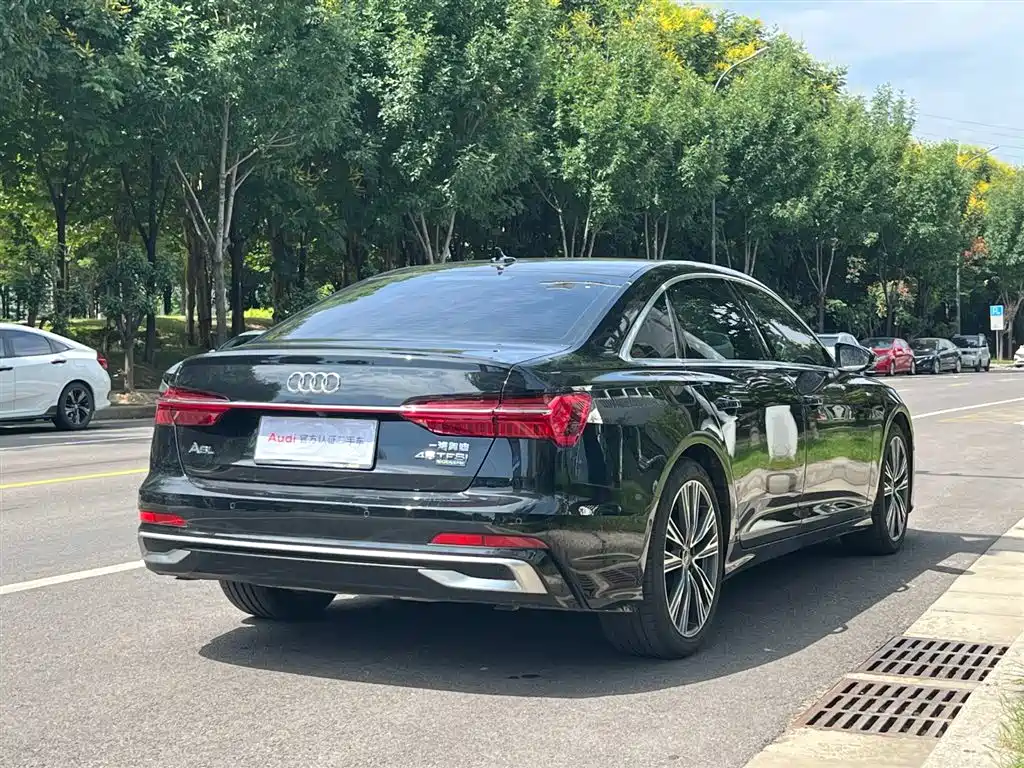 Audi A6L — миниатюра 4