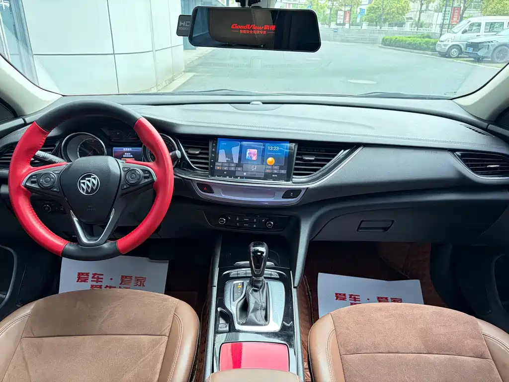 Buick Regal — миниатюра 11