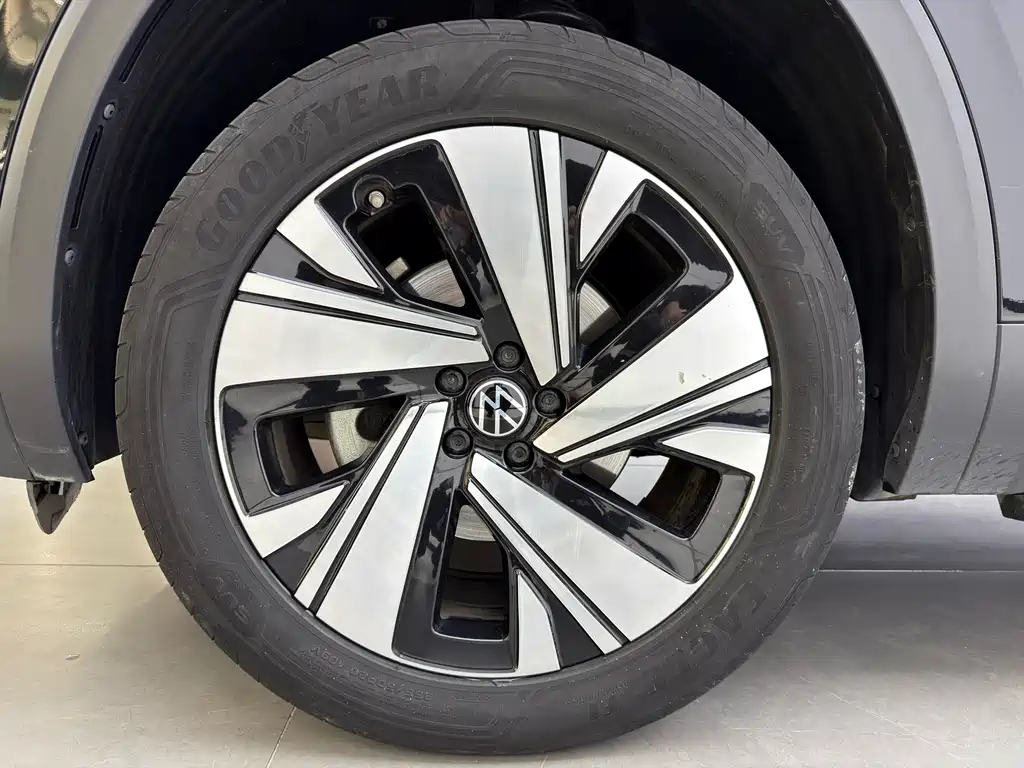 Volkswagen Teramont — миниатюра 7