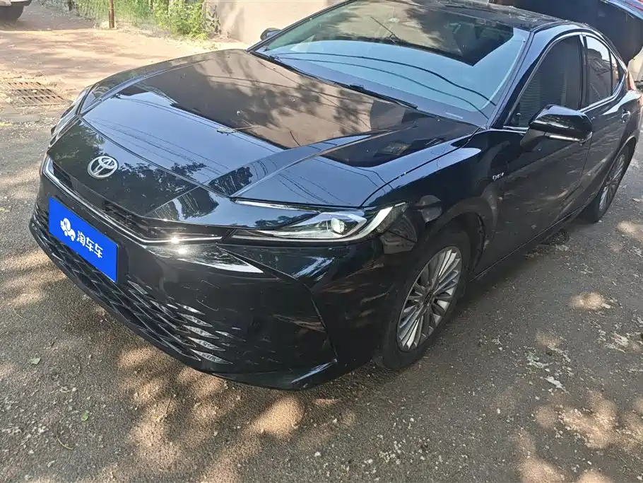 Toyota Camry 2024