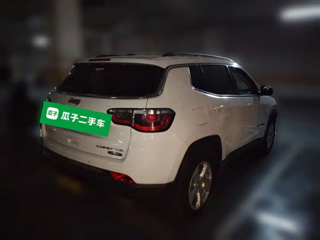 Jeep Compass — миниатюра 4